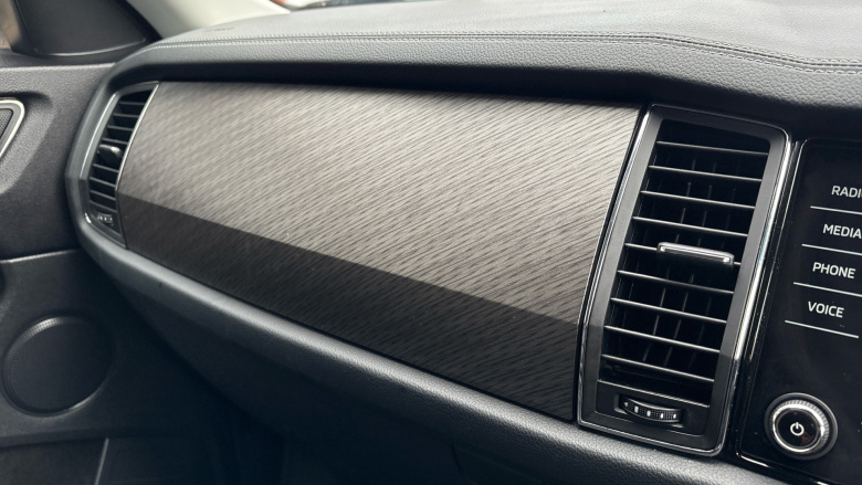 Skoda Kodiaq 1.5 TSI SE L Executive 5dr DSG [7 Seat] Petrol Estate